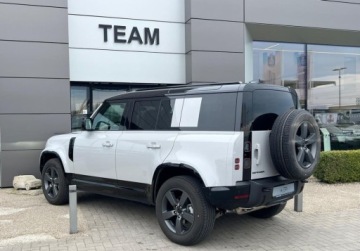 Land Rover Defender IV (L663) 2025 Land Rover Defender Defender MY26 3.0D I6 350 PS AWD Auto X-Dynamic HSE 110, zdjęcie 4