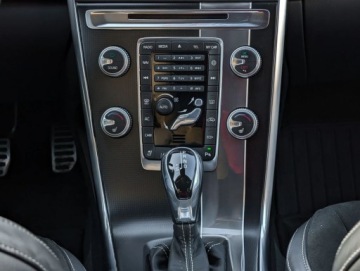 Volvo XC60 I SUV Facelifting 2.0 D4 DRIVE-E 181KM 2014 Volvo XC 60 R-design Navi Alcantara Radar Tempomat Serwis Gwarancja 2.0, zdjęcie 27