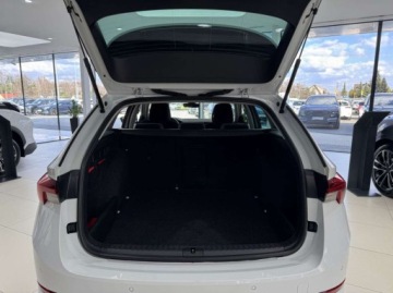 Skoda Octavia IV Kombi 2.0 TDI 115KM 2022 Skoda Octavia Ambition Kamera cofania CarPlayAndroid Auto LED 2.0, zdjęcie 15