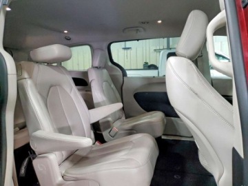 Chrysler Voyager V 2021 Chrysler Voyager 2021 CHRYSLER VOYAGER LXI 3.6 Benzyna 287KM, zdjęcie 10