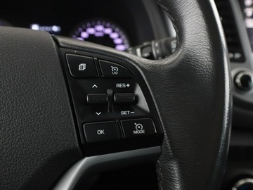Hyundai Tucson III SUV 2.0 CRDI 185KM 2015 Hyundai Tucson 2.0CRDi AT 4WD Executive Panorama, zdjęcie 29