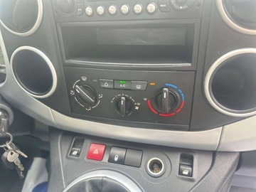 Citroen Berlingo II Combi 1.6 HDI FAP 110KM 2011 Citroen Berlingo Raty 1.6 HDI Tylko 160 tys km Zarej w Pl Klima 5 osobowy, zdjęcie 33