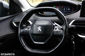 Peugeot 3008 II Crossover 1.5 BlueHDI 130KM 2018 Peugeot 3008 Peugeot 3008 1.5 BlueHDi Allure SampS 1.5 Diesel 130KM, zdjęcie 36
