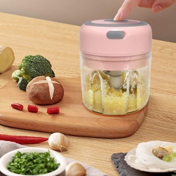 ЭЛЕКТРИЧЕСКИЙ МИНИ-ИЗМЕЛЬЧИТЕЛЬ ДЛЯ ЛУКА/ЧЕСНОКА