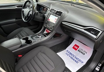 Ford Mondeo V Kombi 2.0 TDCi 150KM 2019 Ford Mondeo 2.0 EcoBlue 150KM Pakiet Busuiess Kamera HAK Full LED Salon PL, zdjęcie 13