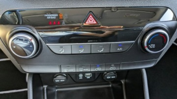 Hyundai Tucson III SUV Facelifting 1.6 GDi 132KM 2019 Hyundai Tucson 1.6i 132PS ZAREJESTROWANY Serwis, zdjęcie 26