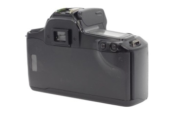 CANON EOS 1000F - для ремонта, запчасти, коллекции