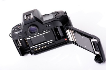 NIKON F 90 Сделано в Японии