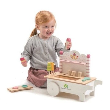 TENDER LEAF TOYS : DREWNIANY SKLEPIK Z LODAMI NA MAGNESY