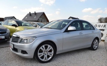 Mercedes Klasa C W204 Limuzyna 1.8 180 K 156KM 2008 Mercedes-Benz Klasa C Bezwypadkowe - Niski przebieg - Super Stan - Gotowe, zdjęcie 12
