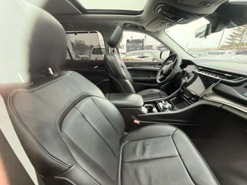 Jeep Grand Cherokee V 2023 Jeep Grand Cherokee Limited 2023 3.6l 3.6 Benzyna 293KM, zdjęcie 6