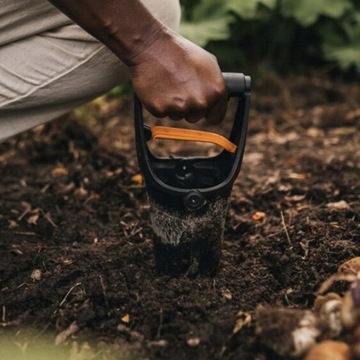 ТВЕРДАЯ СЕЯДКА FISKARS