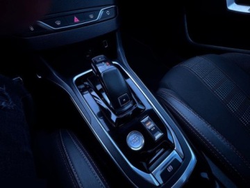 Peugeot 308 II SW Facelifting 1.2 PureTech 130KM 2018 Peugeot 308 1.2 PureTech 130 EAT6 Stop &amp; Start GT-Line Edition 2018r, zdjęcie 30