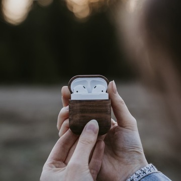 Деревянный чехол для AirPods | Дубовый лес