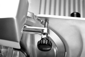 Слайсер для мяса и сыра 300 мм.