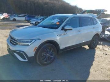Volkswagen Tiguan II 2023 Volkswagen Tiguan 2023r., 4x4, 2.0L 2.0 Benzyna 184KM, zdjęcie 1