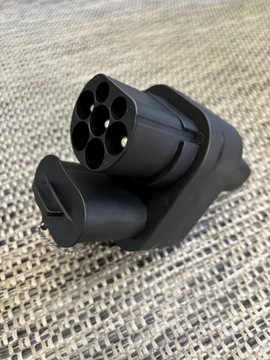 Adapter CCS2/Type2 do NACS AC/DC (przemienny/stały) Tesla z USA S/X/3/Y