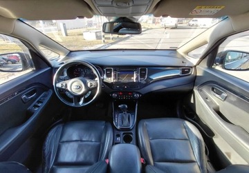 Kia Carens IV Minivan 1.7 VGT CRDI 136KM 2015 Kia Carens 1.7 Diesel 136KM, zdjęcie 11