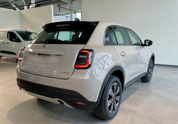 Fiat 2025 Fiat 600 Fiat 600 Icon 145 KM Leasing od 103,5 Pozyczka 0 1.2 145KM, zdjęcie 4