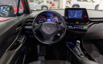 Toyota C-HR I Crossover Facelifting 2.0 Hybrid Dynamic Force 184KM 2022 Toyota C-HR 2.0 Hybrid Style 2.0 Hybryda 184KM, zdjęcie 17