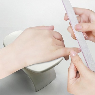 Подушка под подлокотник U-образной формы.