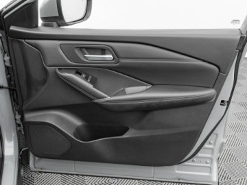 Nissan Qashqai III Crossover 1.3 DIG-T MHEV 158KM 2021 Nissan Qashqai WD7356P#1.3 DIG-T mHEV N-Connecta, zdjęcie 28