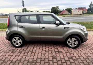 Kia Soul II 1.6 VGT CRDi 128KM 2015 Kia Soul AUTOMAT kamera cofania Tempomat czujniki GWARANCJA 1.6 Diesel, zdjęcie 9