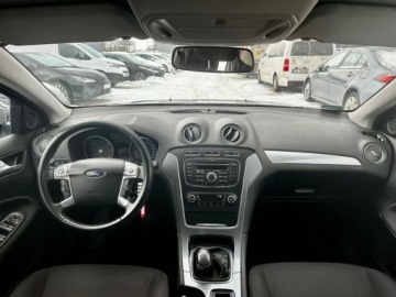 Ford Mondeo V Sedan 2.0 TDCi 150KM 2014 Ford Mondeo Ford Mondeo 2.0 TDCi ECOnetic Titanium VAT Marza Gwarancja, zdjęcie 4