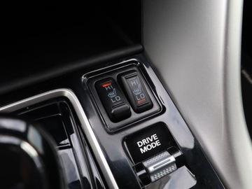 Mitsubishi Eclipse Cross SUV PHEV 2.4 188KM 2022 Mitsubishi Eclipse Cross Plug-in-Hybrid, zdjęcie 14