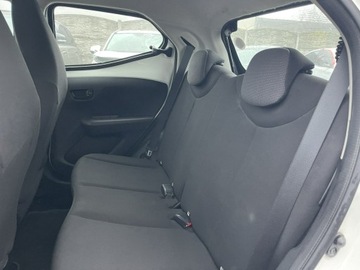 Toyota Aygo II Hatchback 3d Facelifting 1.0 VVT-i 72KM 2021 Toyota Aygo Klimatyzacja LPG, zdjęcie 11