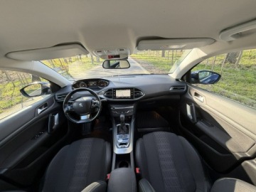 Peugeot 308 II SW 2.0 BlueHDi 150KM 2017 Peugeot 308 SW T9 2.0 HDi 150 KM Automat Navi, zdjęcie 31