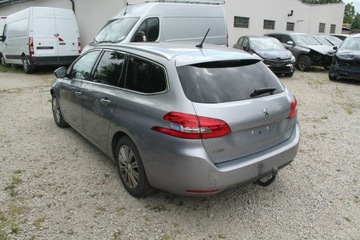 Peugeot 308 II SW 2.0 BlueHDi 150KM 2017 Peugeot 308 ROK 2017 POJ 2,0 150KM, zdjęcie 6