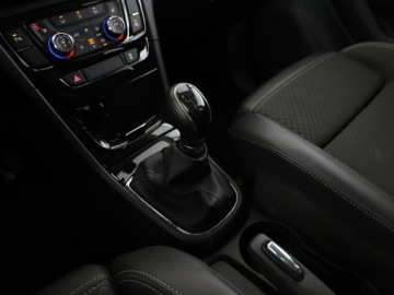 Opel Mokka I SUV 1.4 Turbo ECOTEC 140KM 2017 Opel Mokka X 1.4T Color Innovation Navi Tempomat, zdjęcie 26