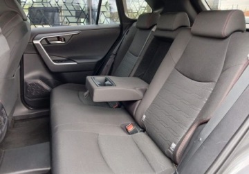 Toyota RAV4 V SUV Plug-In Facelifting 2.5 Hybrid Dynamic Force 306KM 2025 Toyota RAV4 RAV4 PHEV Dynamic 4x4 FV23 ASO Bezwypadkowy 1 wl., zdjęcie 6