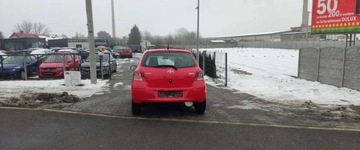 Toyota Yaris III Hatchback 5d 1.33 Dual VVT-i 99KM 2011 Toyota Yaris 1.3 BENZ ,bezwypadek ,kupiony z aso toyota 1.3 Benzyna 99KM, zdjęcie 4