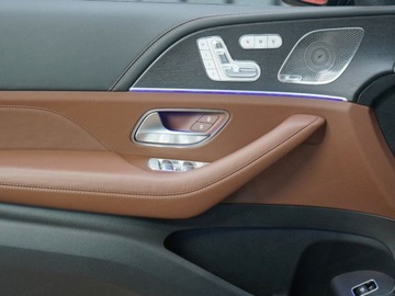 Mercedes GLE V167 SUV AMG Facelifting 3.0 53 435KM 2025 MERCEDES-BENZ GLE AMG Coupe 53 4-Matic+ 3.0 (435KM) 2025, zdjęcie 14