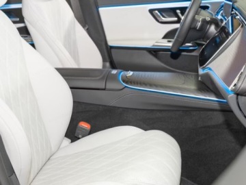 Mercedes Klasa E W214 Sedan 2.0 220d 197KM 2025 E Klasa 220 d 4-Matic Exclusive 2.0 (197KM) 2025, zdjęcie 11