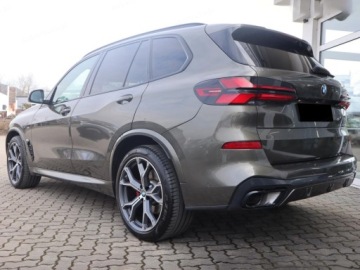 BMW X5 G05 SUV Facelifting 3.0 30d 298KM 2026 BMW X5 xDrive30d Sport Suv 3.0 (298KM) 2026, zdjęcie 1