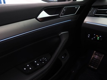 Volkswagen Passat B8 Variant 2.0 TSI BlueMotion Technology 220KM 2017 VW Passat 2.0 TSI, Salon Polska, Automat, Skóra, zdjęcie 20