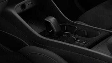 Volvo XC40 Crossover Facelifting 2.0 B3 163KM 2025 Volvo XC 40 Plus Dark B3 Mild Hybrid Benzyna, zdjęcie 11