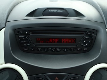 Ford Ka III 1.2 Duratec 69KM 2015 Ford Ka 1.2 i, Salon Polska, Klima, zdjęcie 11