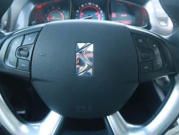 DS 5 Hatchback Facelifting 2015 2.0 BlueHDi 181KM 2018 DS 5 2.0 BlueHDI, 178 KM, Automat, Skóra, Navi, zdjęcie 17