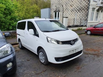 PAS PRZEDNI NISSAN NV200 INNE CZĘŚCI
