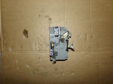 ZAMEK DRZWI LEWY PRZÓD 6 PIN CITROEN C5 01-04r.EUR