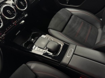 Mercedes CLA C118/X118 2019 Mercedes-Benz CLA 200 AMG Line / Kamera cofania /, zdjęcie 23