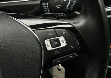 Volkswagen T-Roc I SUV 2.0 TSI 190KM 2018 Volkswagen T-Roc Premium 4Motion Pakiety, ACC, Podgrzewane fotele, GPS,Ac, zdjęcie 20