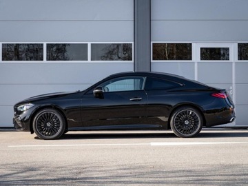 Mercedes CLE Coupe 2.0 200 204KM 2025 MERCEDES-BENZ CLE 200 4-Matic AMG Line 2.0 (204KM) 2025, zdjęcie 1