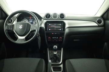 Suzuki Vitara III 2022 Suzuki Vitara 1.4 BoosterJet, Salon Polska, zdjęcie 9