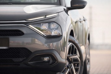 Citroen C4 III SUV 1.5 BlueHDi 110KM 2021 C4 __ HEAD UP __ KEYLESS GO __ SUPER UTRZYMANY, zdjęcie 15