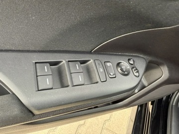 Honda Civic X Hatchback 5d 1.0 VTEC TURBO 126KM 2019 Honda Civic Igła*Navi*Tylko 65000km, zdjęcie 30